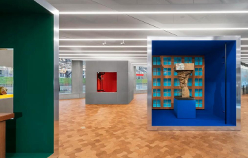 Мебель Альдо Росси показали как архитектуру в миниатюре в Милане